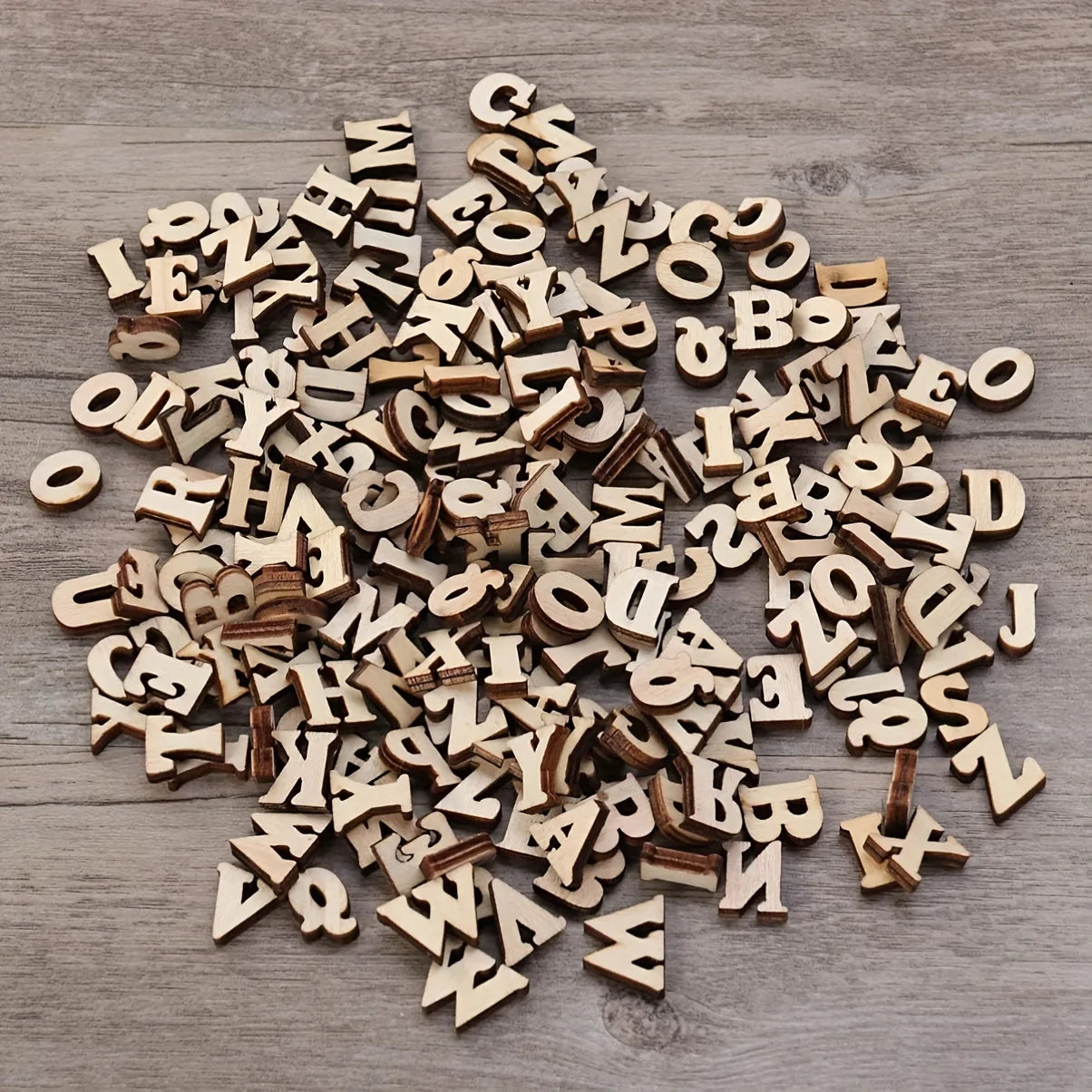 100Pcs Mixed Wooden A Z Letters